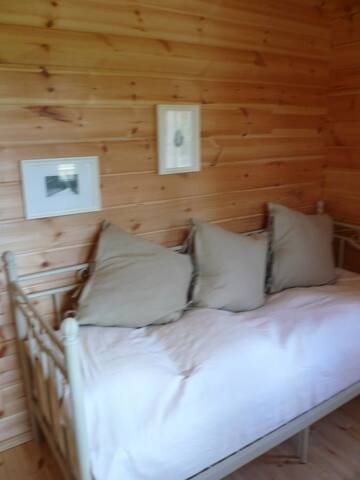 Фото номера Коттедж с 2 спальнями Дома для отпуска Cottage Kivitatti г. Сюсмя 18