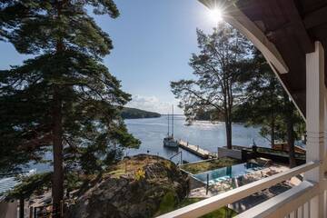 Фото номера Люкс с видом на озеро Отель Ilola Inn г. Сюсмя 5